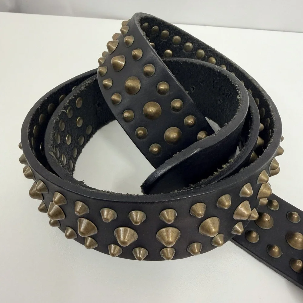 Unisex Dolce & Gabbana Leather Heavily Studded Belt Black & Bronze Size 100 46